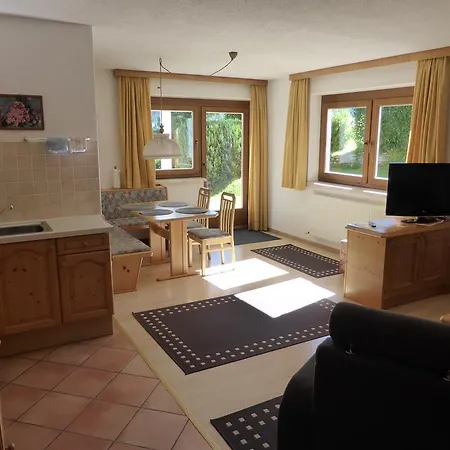 Haus Suedblick Apartman